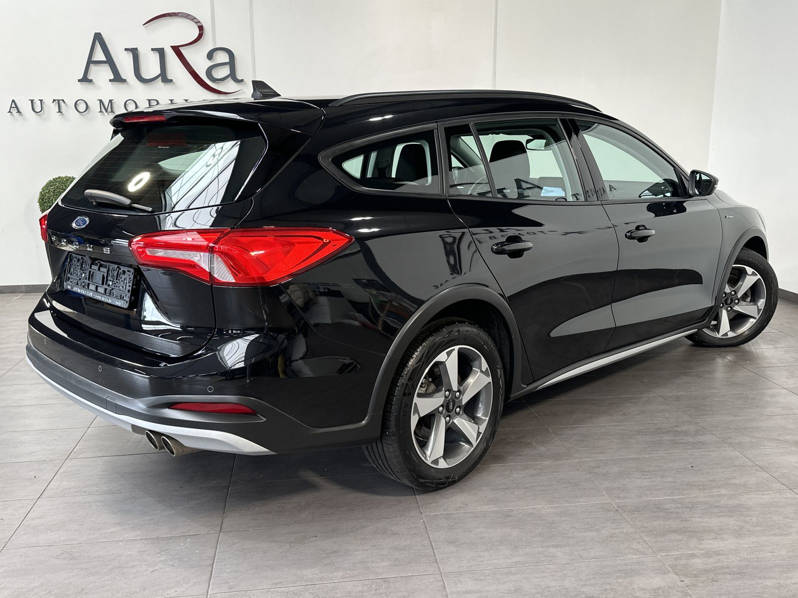 Ford Focus Turnier 2.0 EB Aut. Active - Samsaru's Car Outlet