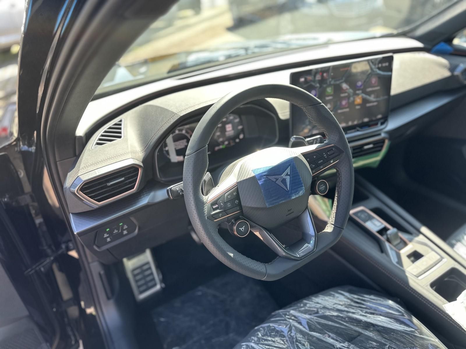 Cupra Formentor VZ 2.0 TSI 245 kW 4Drive - Samsaru's Car Outlet