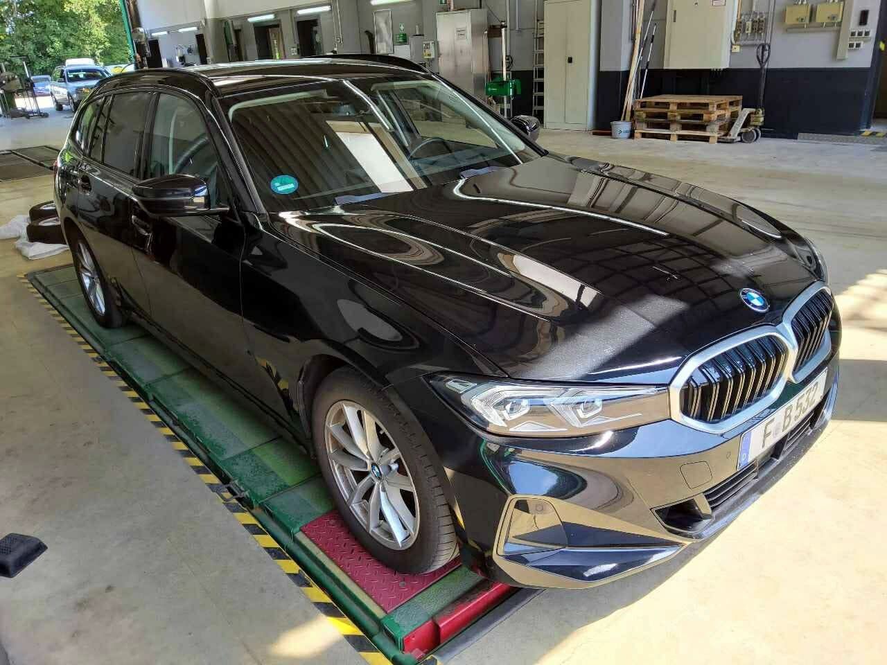 BMW 320 d Mild Hybrid - Samsaru's Car Outlet