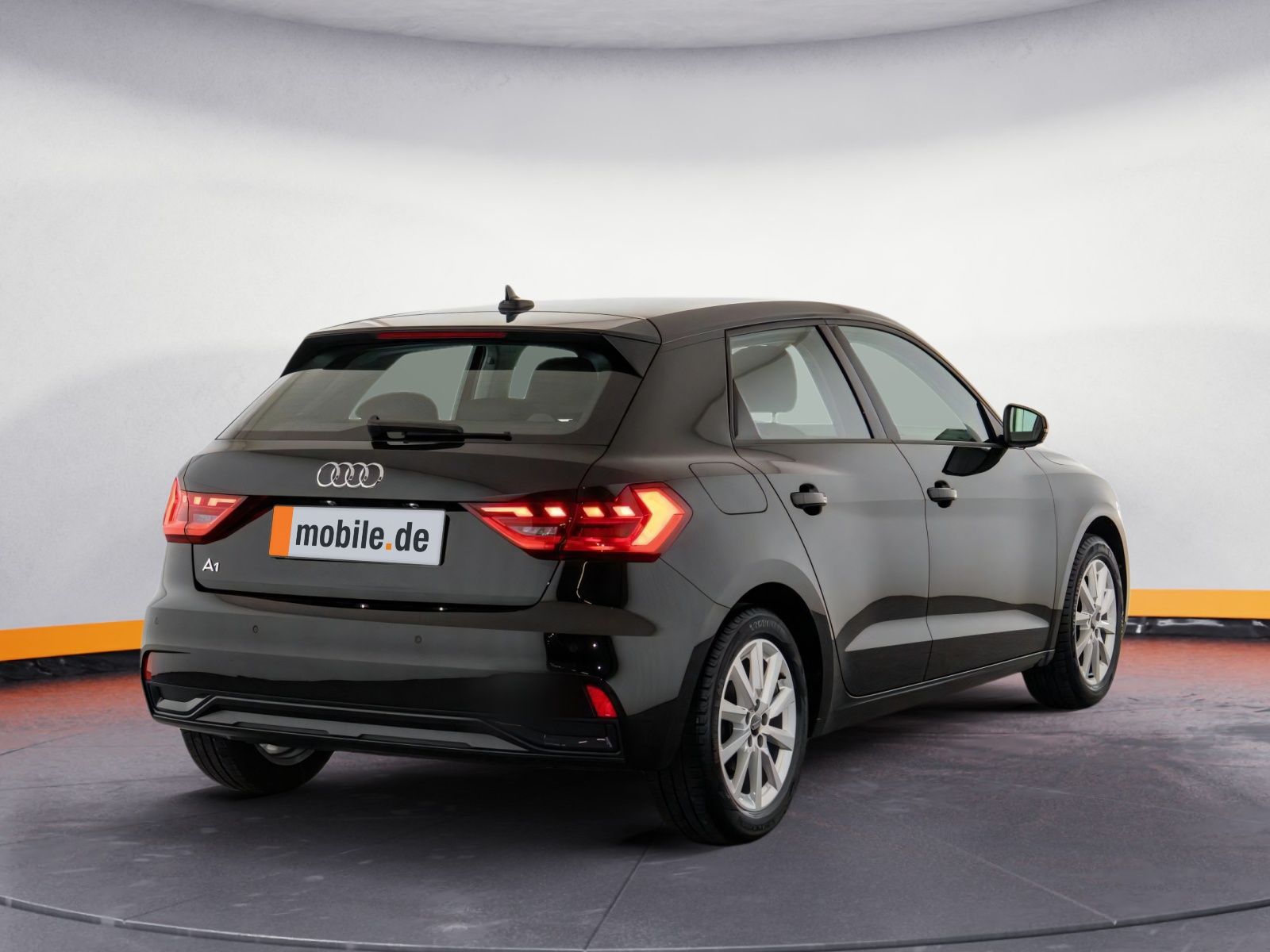 Audi A1 Sportback 25 TFSI Advanced - Samsaru's Car Outlet