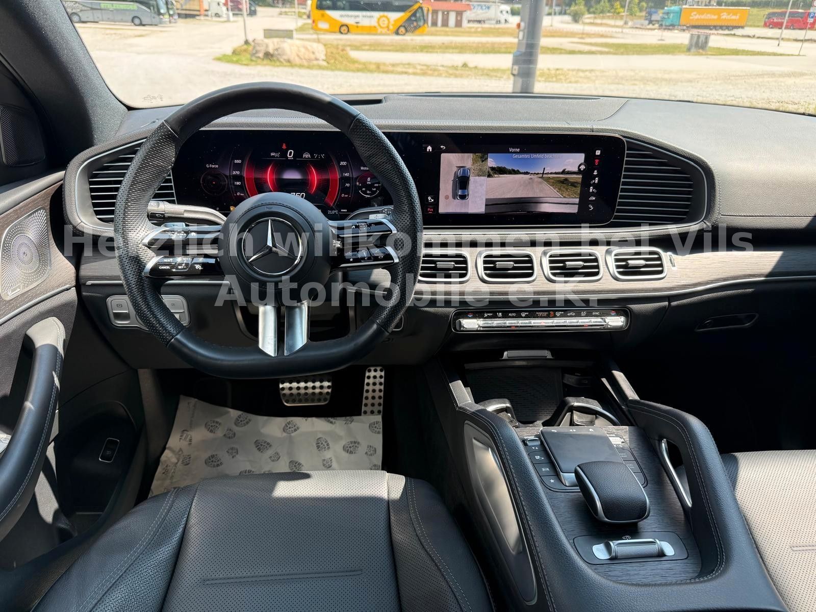 Mercedes-Benz GLE 300d 4M Coupe AMG *PANO*HUD*LUFT*BURM*21"*VO