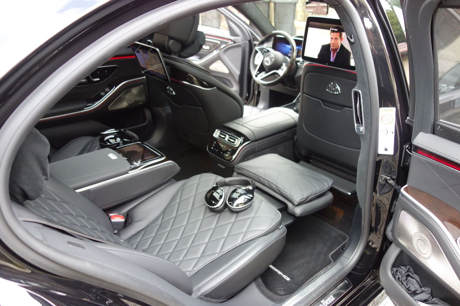 Mercedes-Benz S 400 d 4Matic AMG Line Maybach - Samsaru's Car Outlet