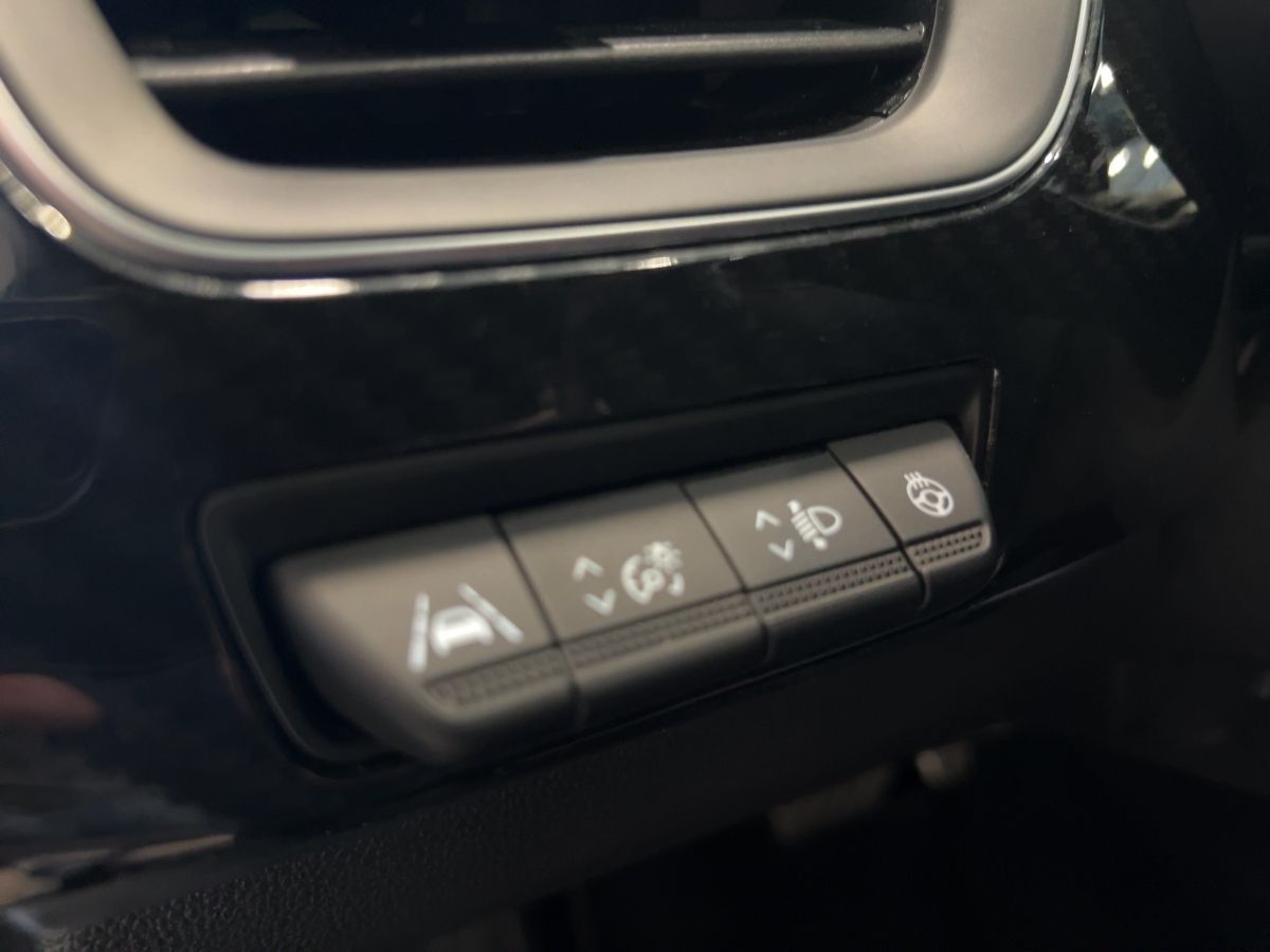 Renault Arkana E-TECH Hybrid R.S. Line E-TECH - Samsaru's Car Outlet