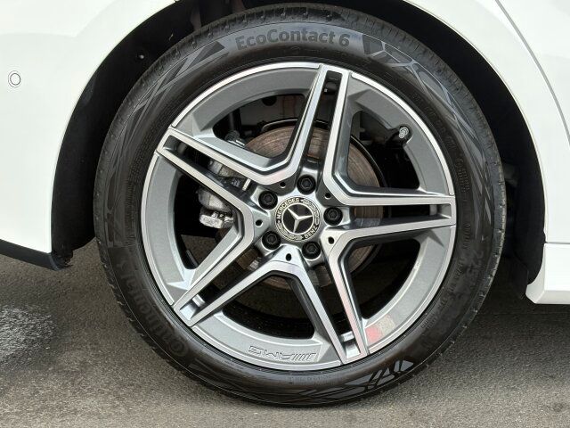 Mercedes-Benz A 180 AMG Line - Samsaru's Car Outlet