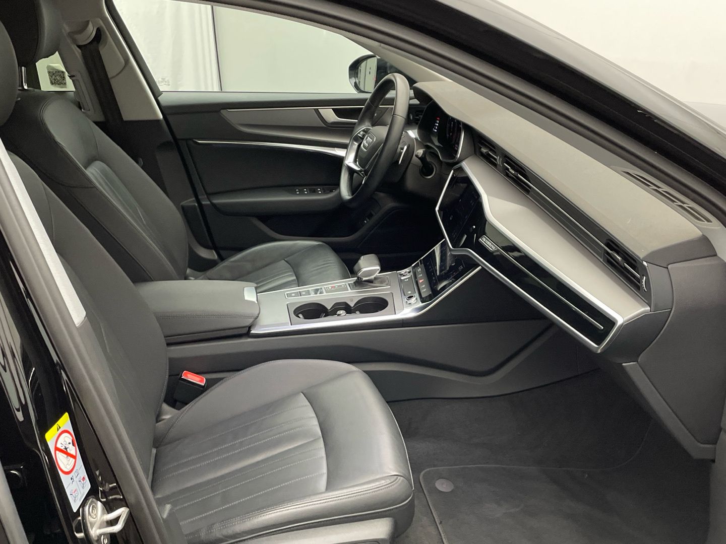 Audi A6 Avant 40 TDI quattro - Samsaru's Car Outlet
