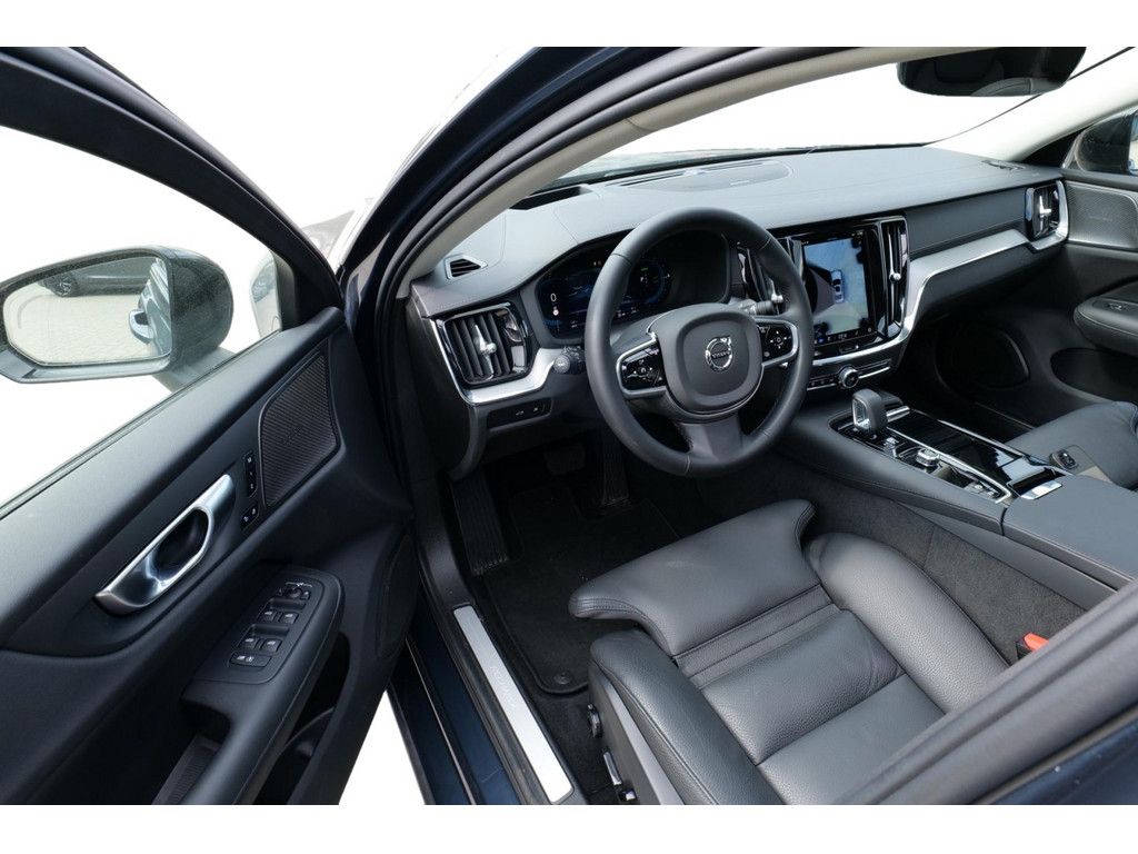Volvo S60 Lim. T8 Ultimate Dark Recharge Plug-In Hybri
