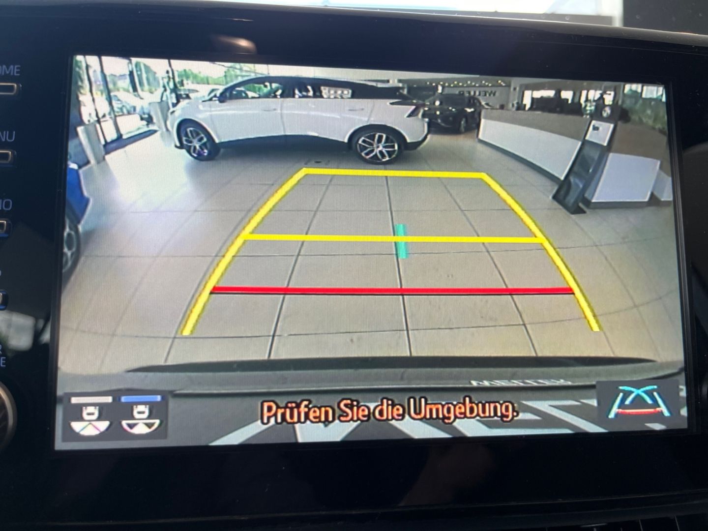 Toyota RAV 4 Plug-in-Hybrid - Samsaru's Car Outlet