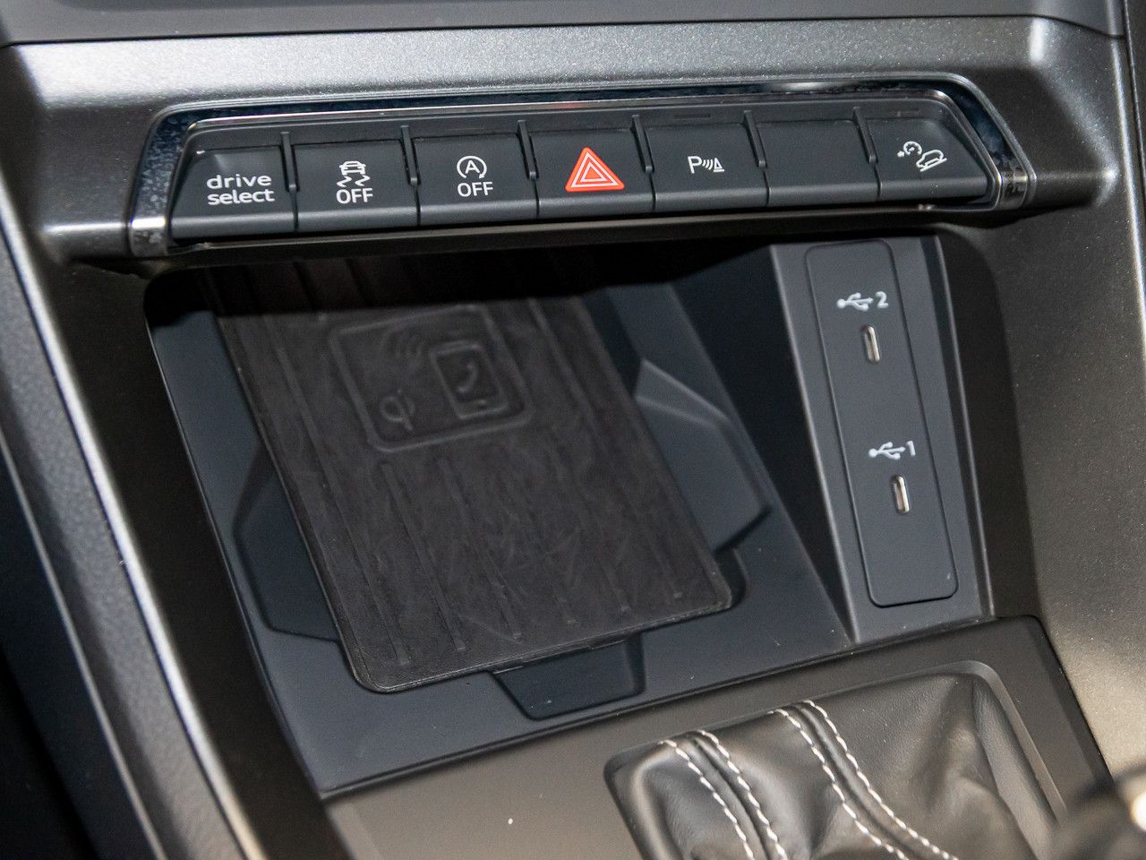 Audi Q3 Sportback 45 TFSI qu S line - Samsaru's Car Outlet