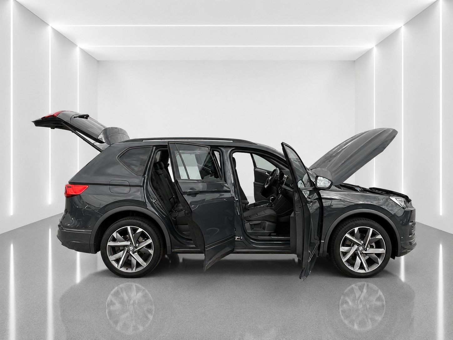 Seat Tarraco FR 4Drive*Pano-Dach*AHK*Leder*Drive*Cam.
