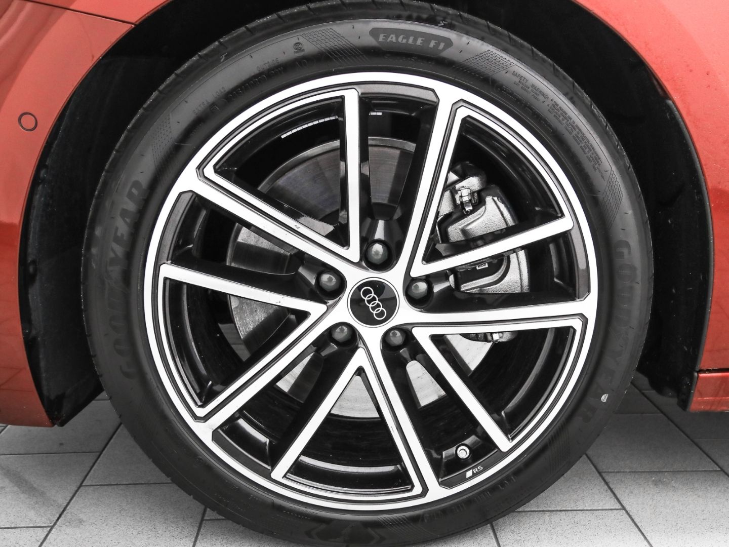 Audi A5 e-hybrid quattro S line Matrix ACC Kameras