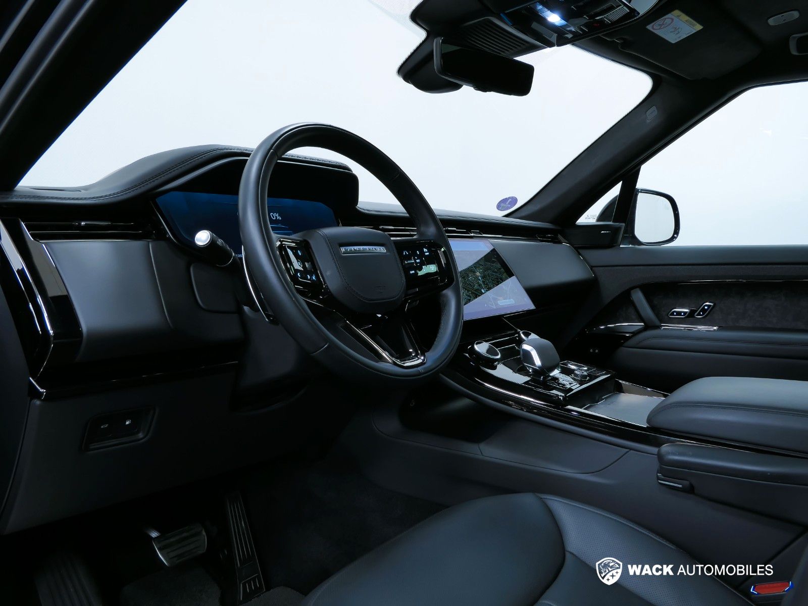 Range Rover Sport First Edition Hybrid - Samsaru's Car Outlet