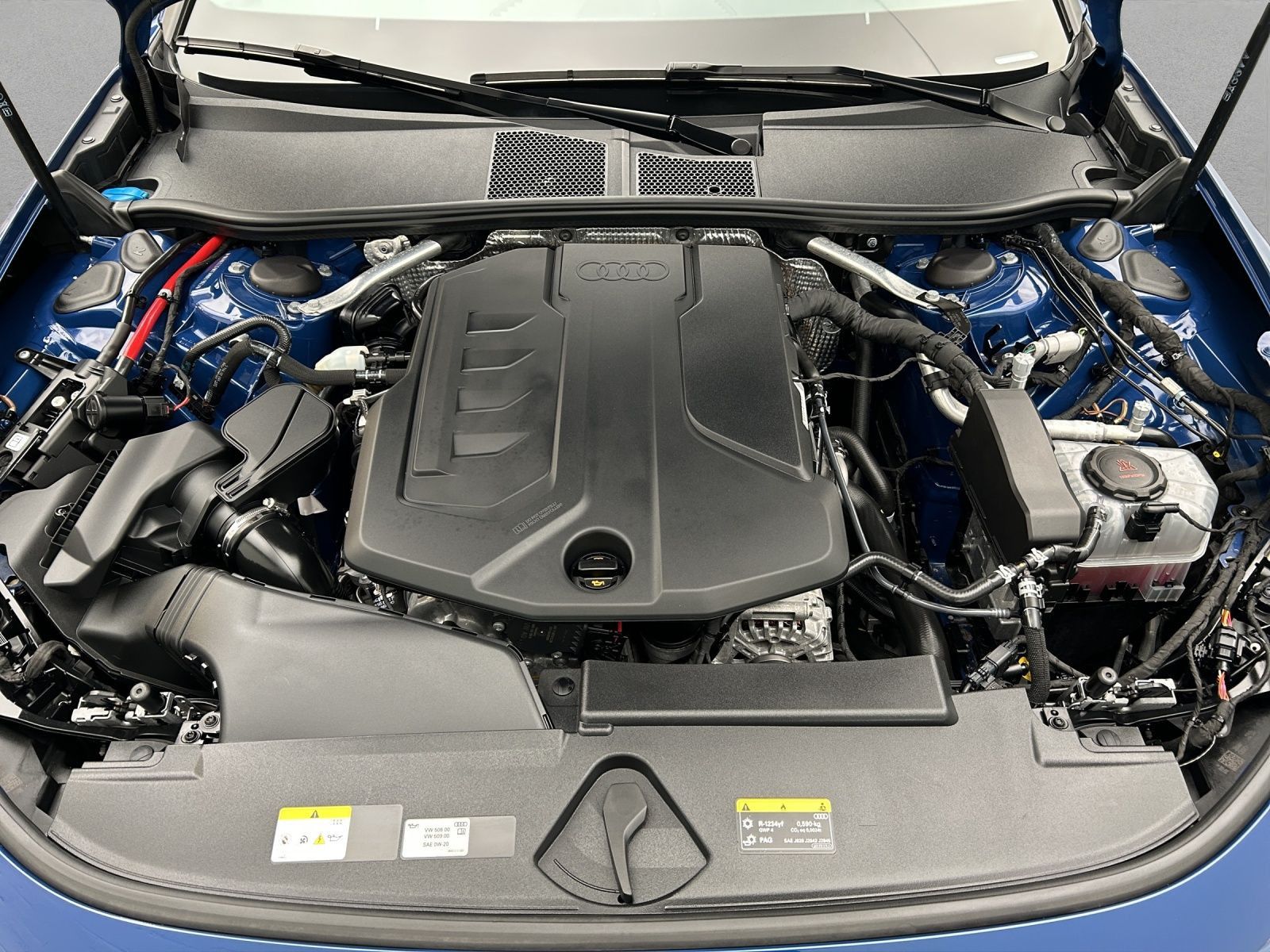 Audi A5 Avant 40 TFSI qu S line edition one S tro*Mat