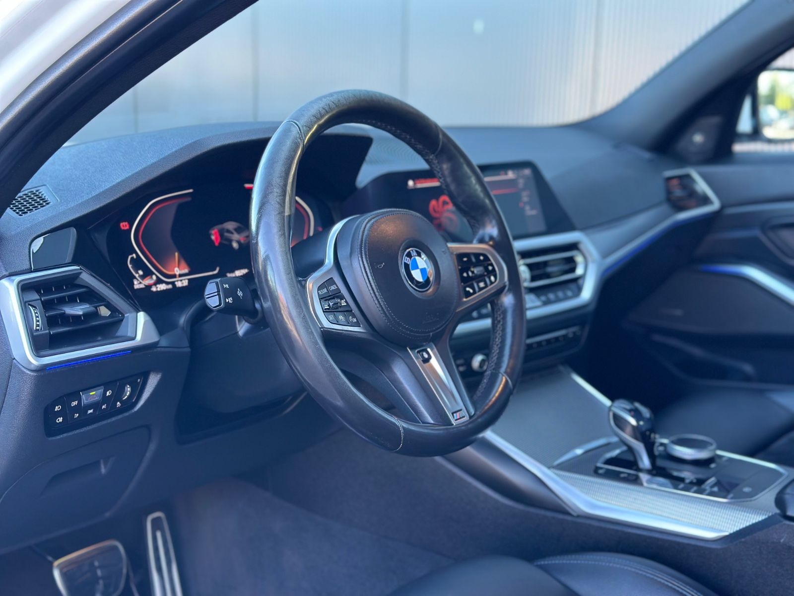 BMW 320d M Sport - Samsaru's Car Outlet