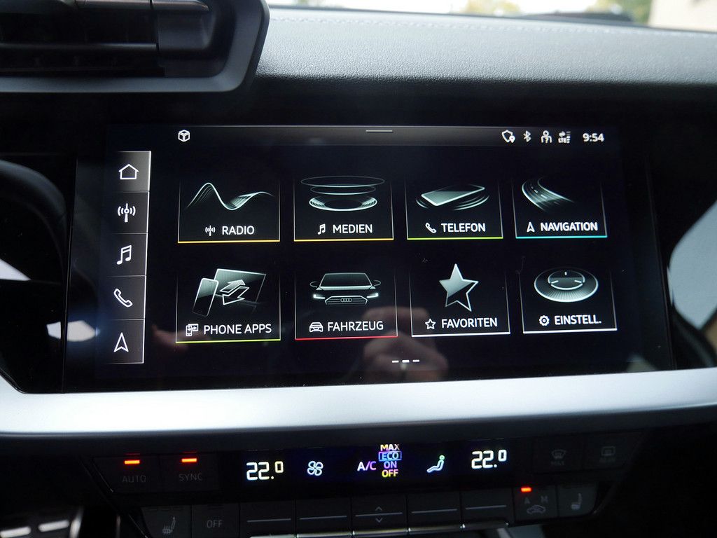 Audi A3 Sportback 40 TFSIe S-Line ACC+KAMERA+SHZ+LED+