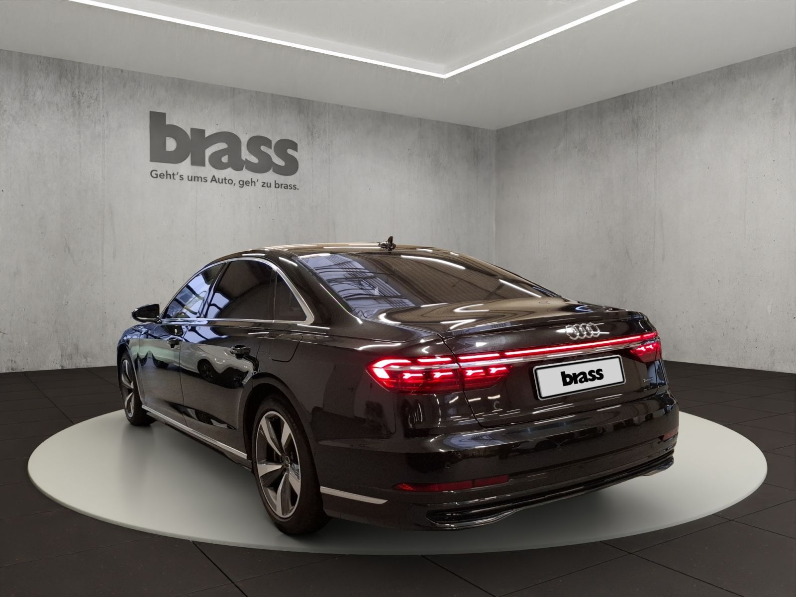 Audi A8 L TFSI e quattro - Samsaru's Car Outlet