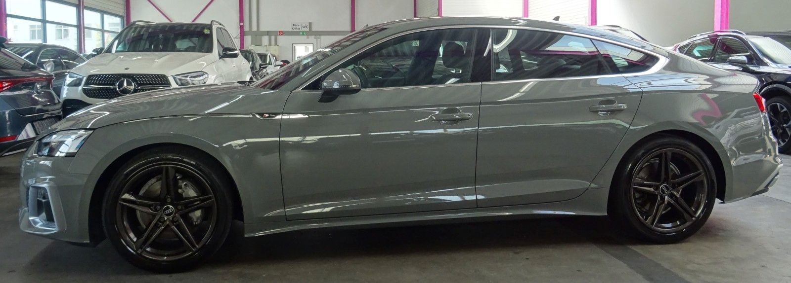 Audi A5 SPORTBACK 40 TDI QUATTRO S-LINE*ACC*AHK*STHZ*