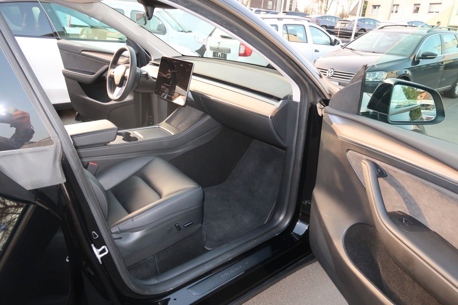 Tesla Model Y Long Range Dual AWD # AHK # black #MWST.