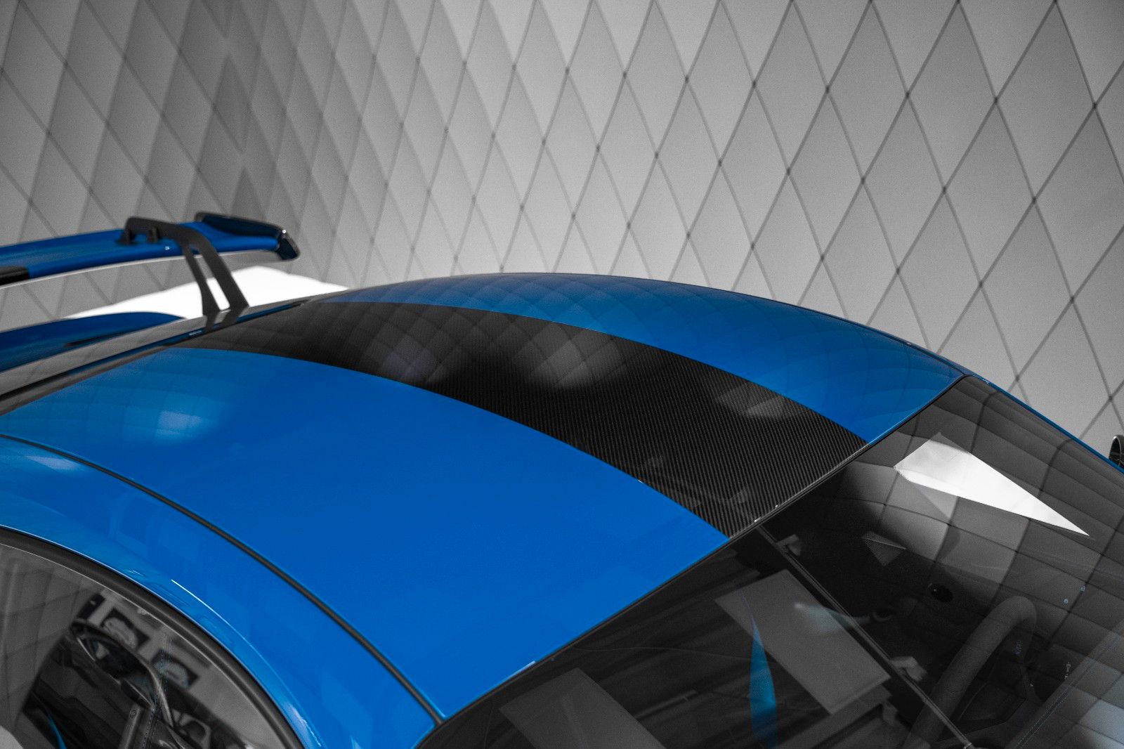 Porsche 992 GT3 - Samsaru's Car Outlet