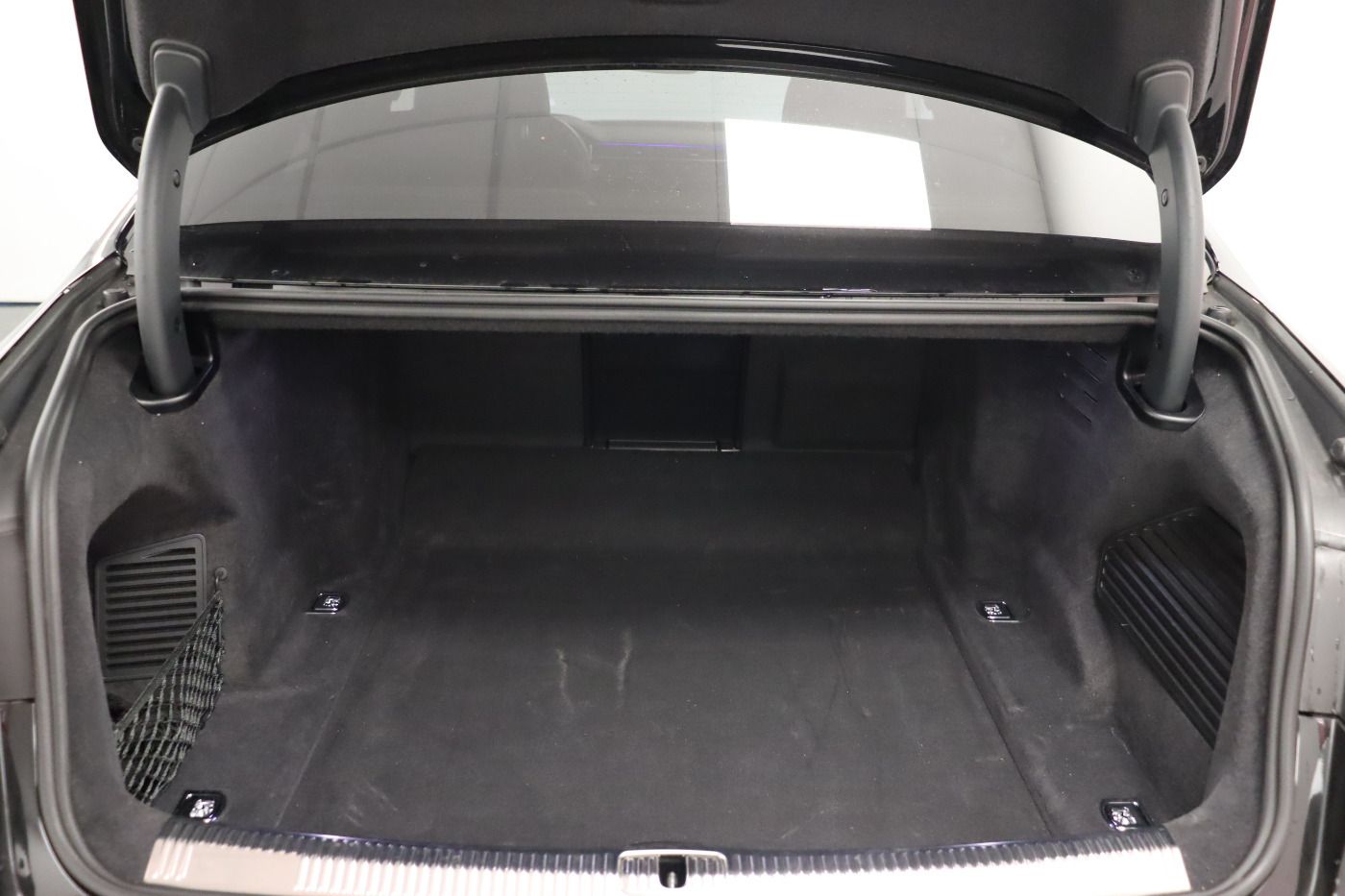 Audi A8 50 TDI quattro - Samsaru's Car Outlet
