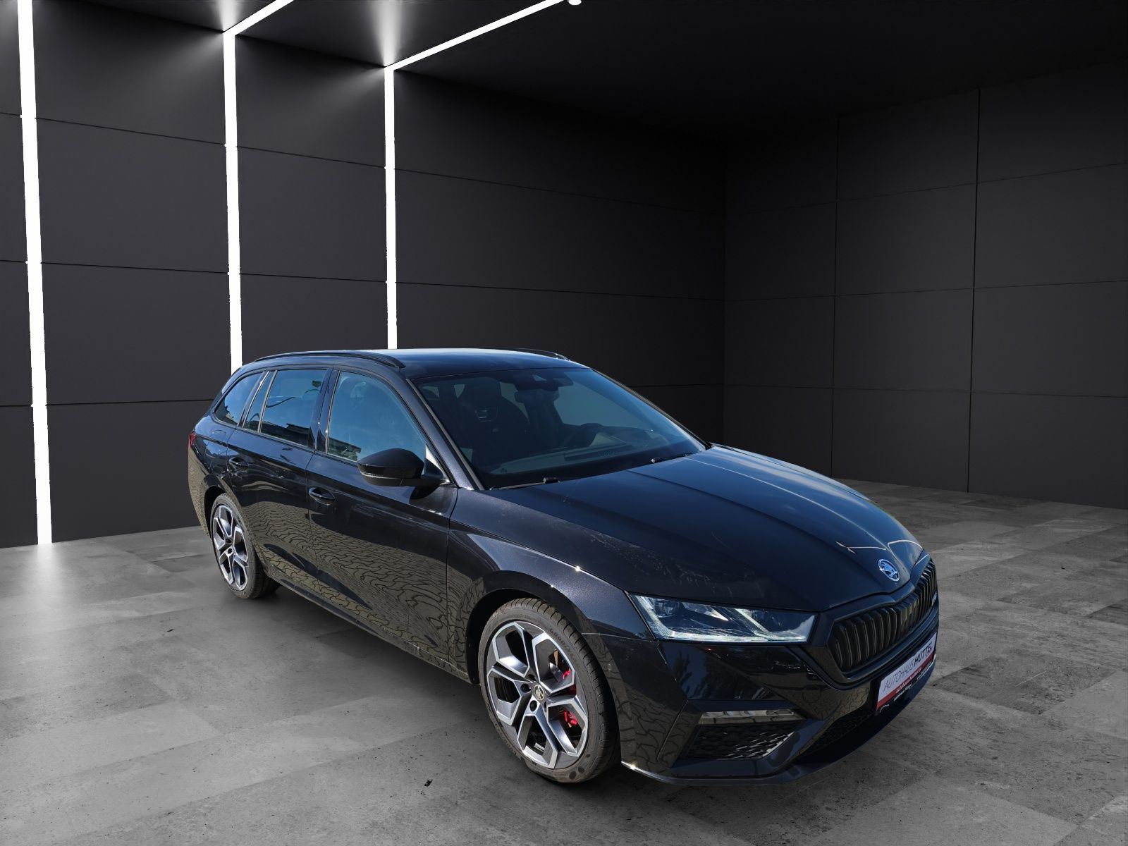 Skoda Octavia Combi RS 4x4 2.0 TDI DSG - Samsaru's Car Outlet