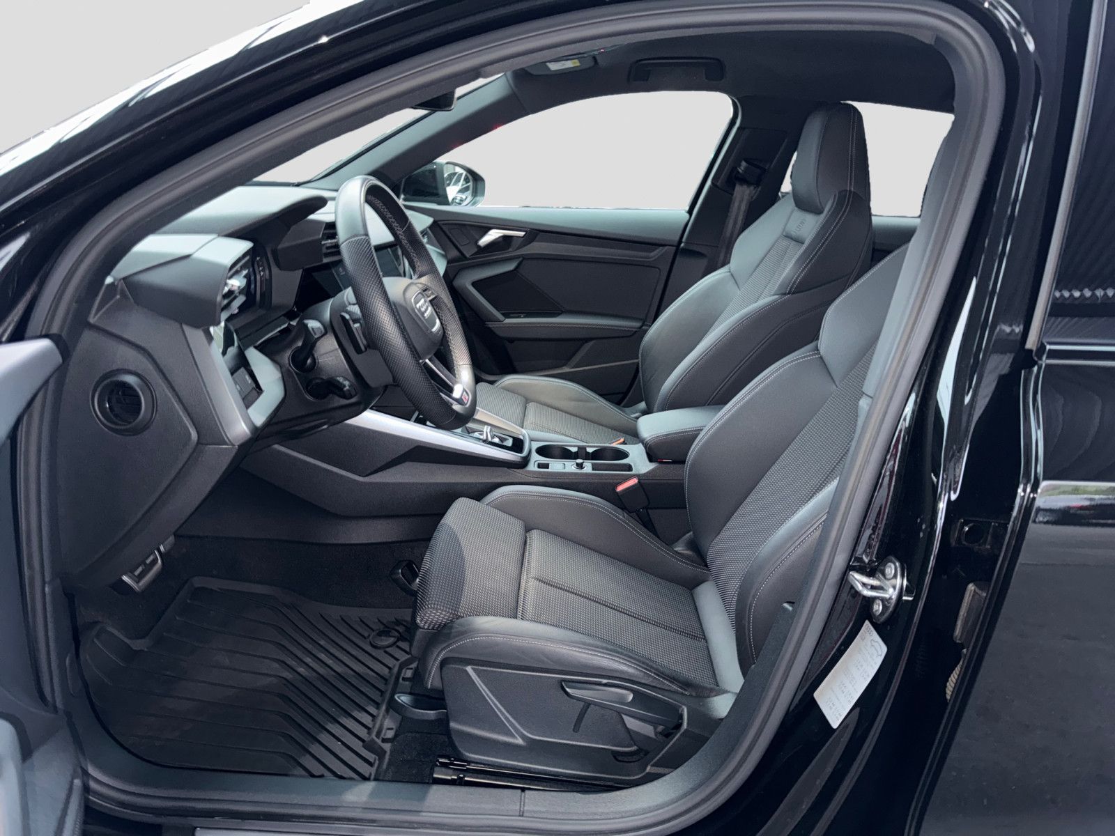 Audi A3 Sportback 40TFSIe S line S-tronic Virtual ACC