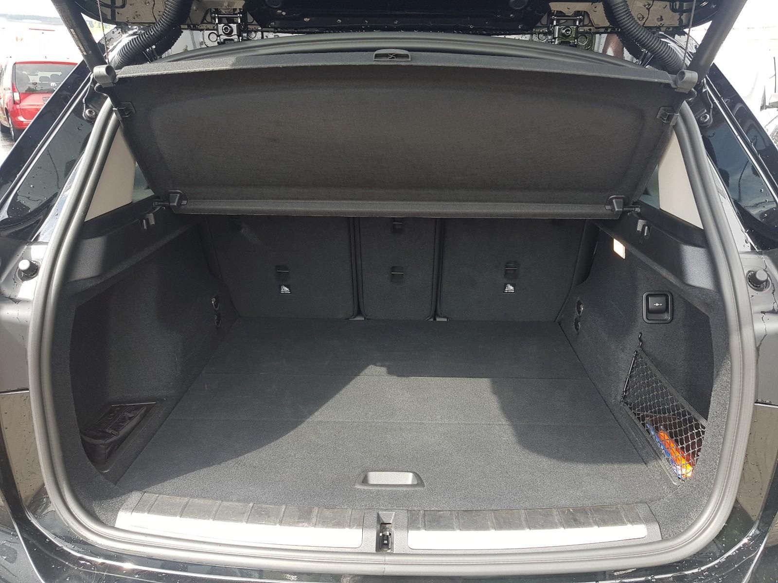 BMW X1 20d xDRIVE xLINE - Samsaru's Car Outlet