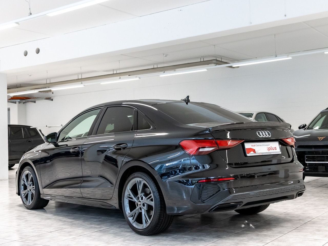 Audi A3 Limousine S line 35 TFSI - Samsaru's Car Outlet