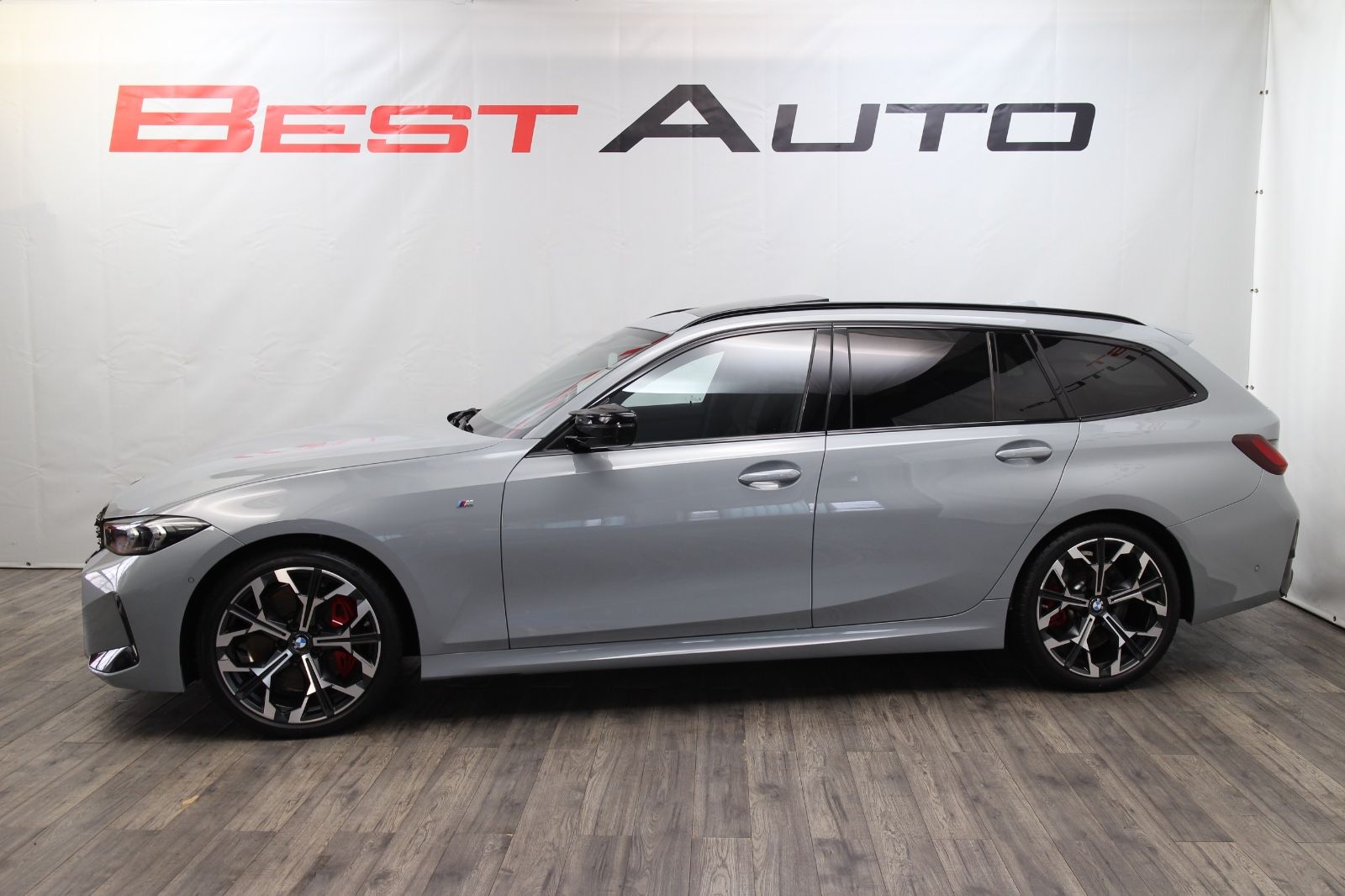 BMW M340d Touring xDrive AHK HeadUp Keyless