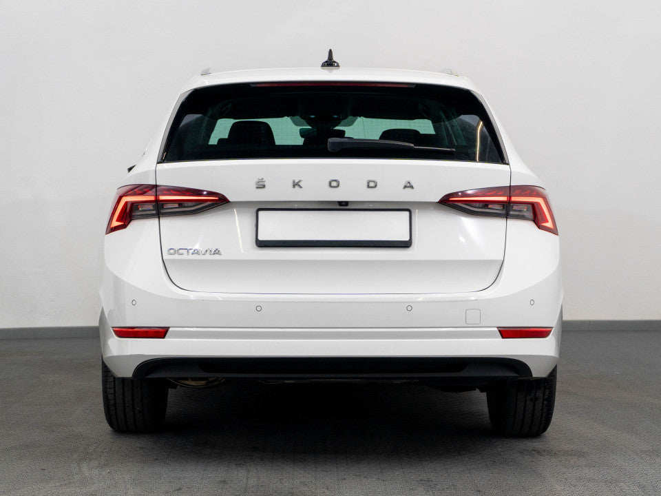 Skoda Octavia Garantie 12 luni / Rate / Leasing / Credit / Istoric si km certificati