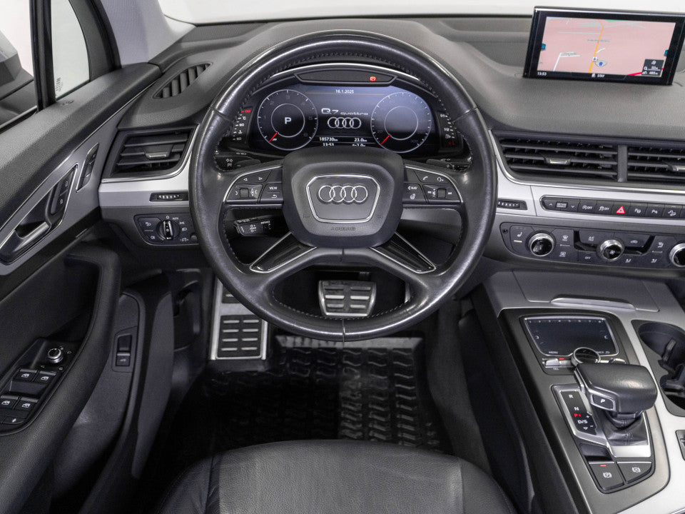 Audi Q7 Garantie 12 luni / Rate / Leasing / Credit / Istoric si km certificati