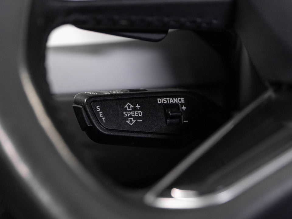Audi Q7 Garantie 12 luni / Rate / Leasing / Credit / Istoric si km certificati