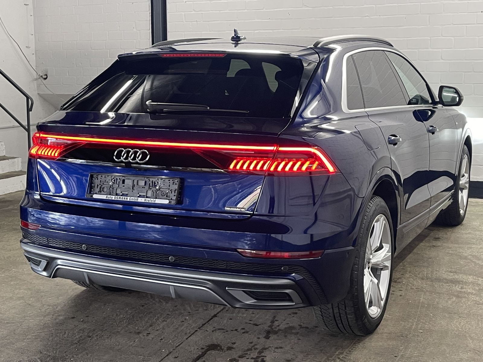 Audi Q8 55 TFSI e quattro tiptronic S line NP113.585€