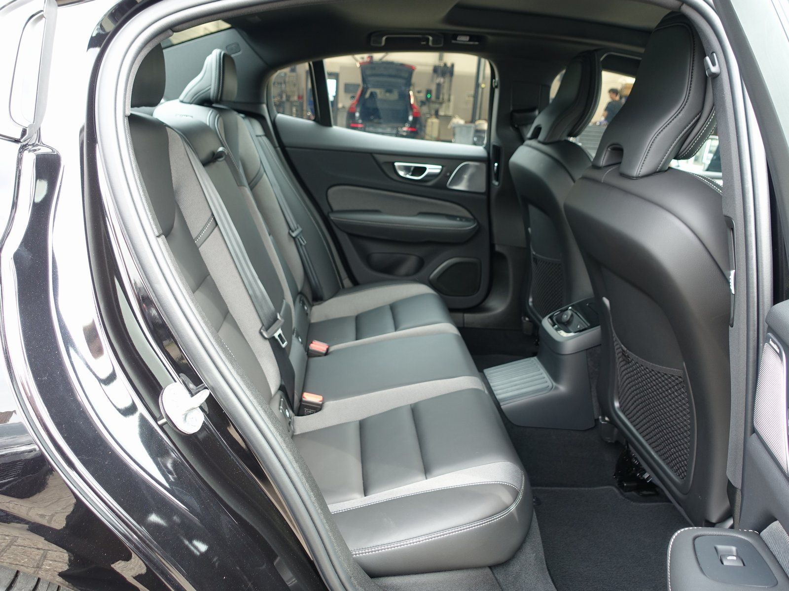 Volvo S60 Recharge Ultimate T8 AWD Leasing ab € 349,-