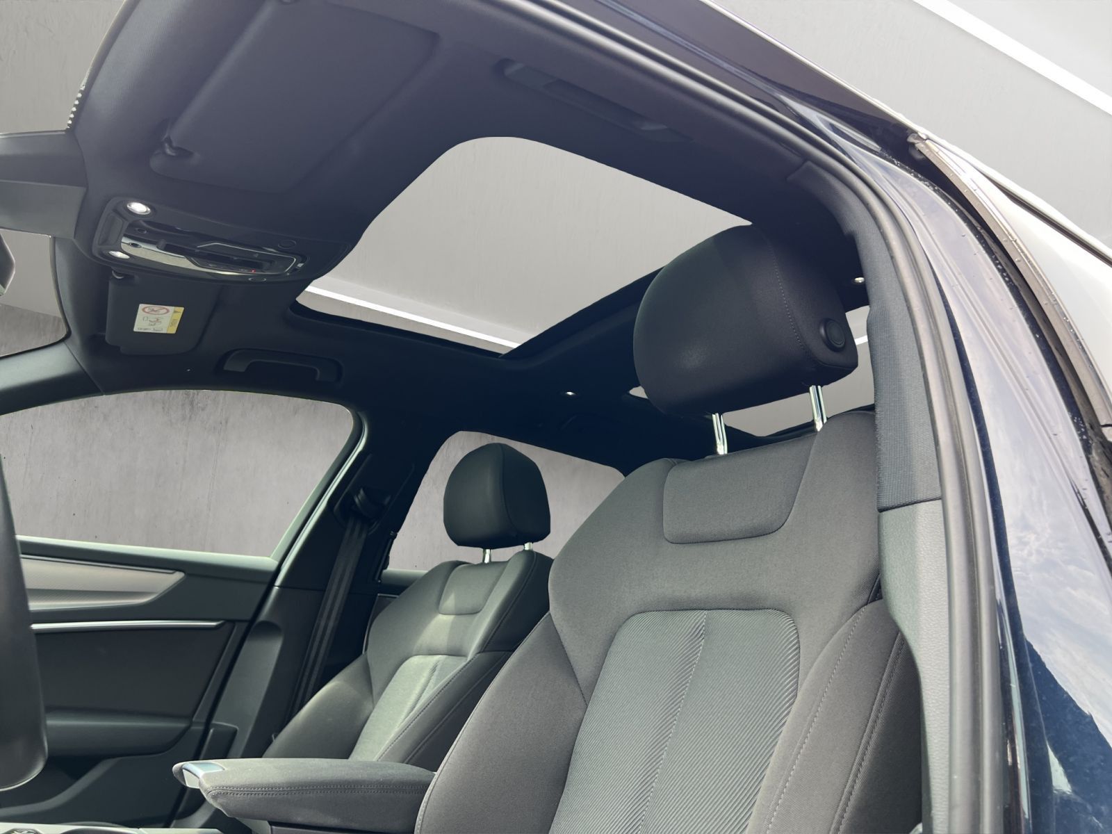 Audi A6 Avant 45 TFSI quattro S tronic - Samsaru's Car Outlet
