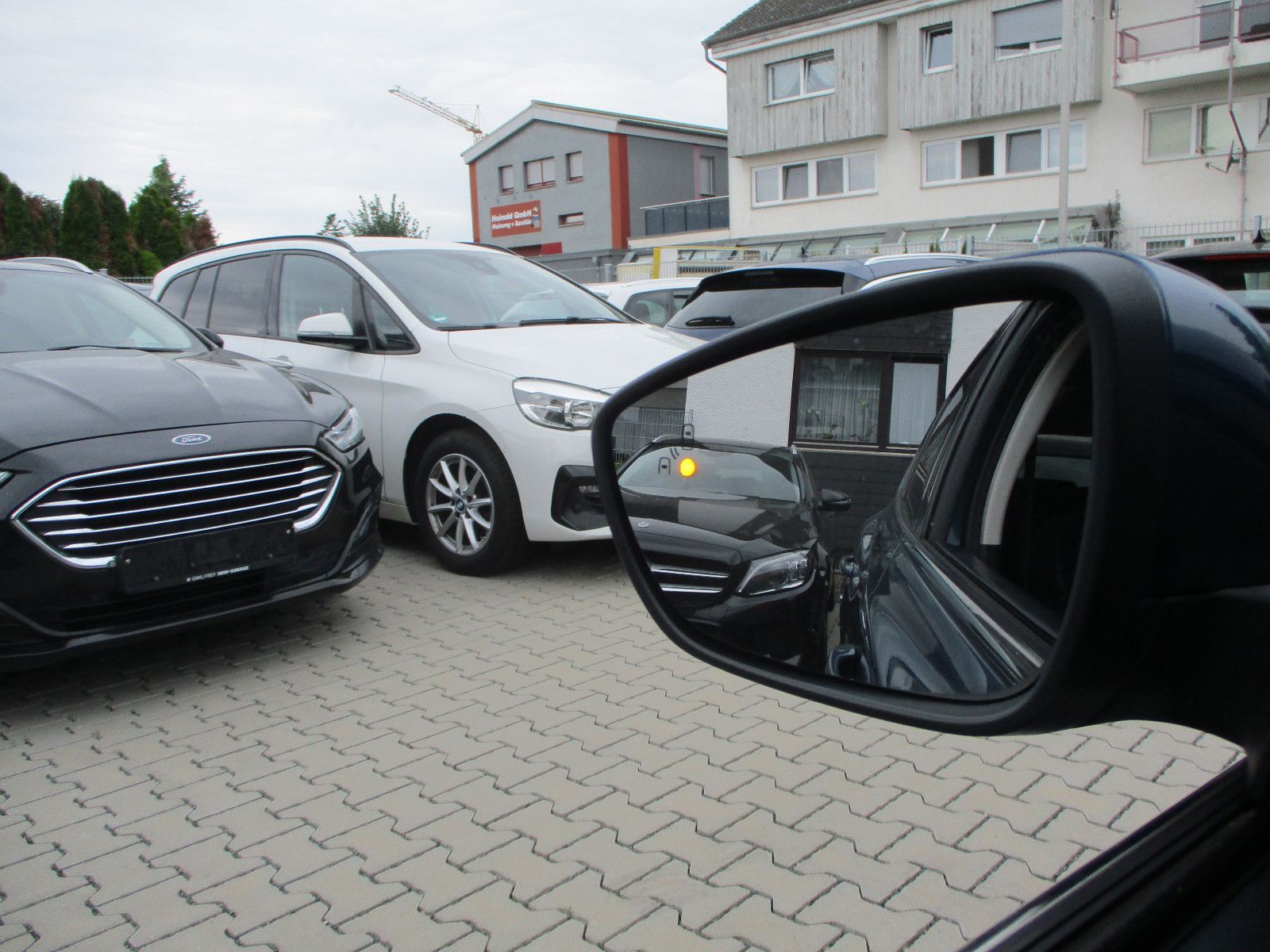 Ford Focus 2,0 - Samsaru's Car Outlet
