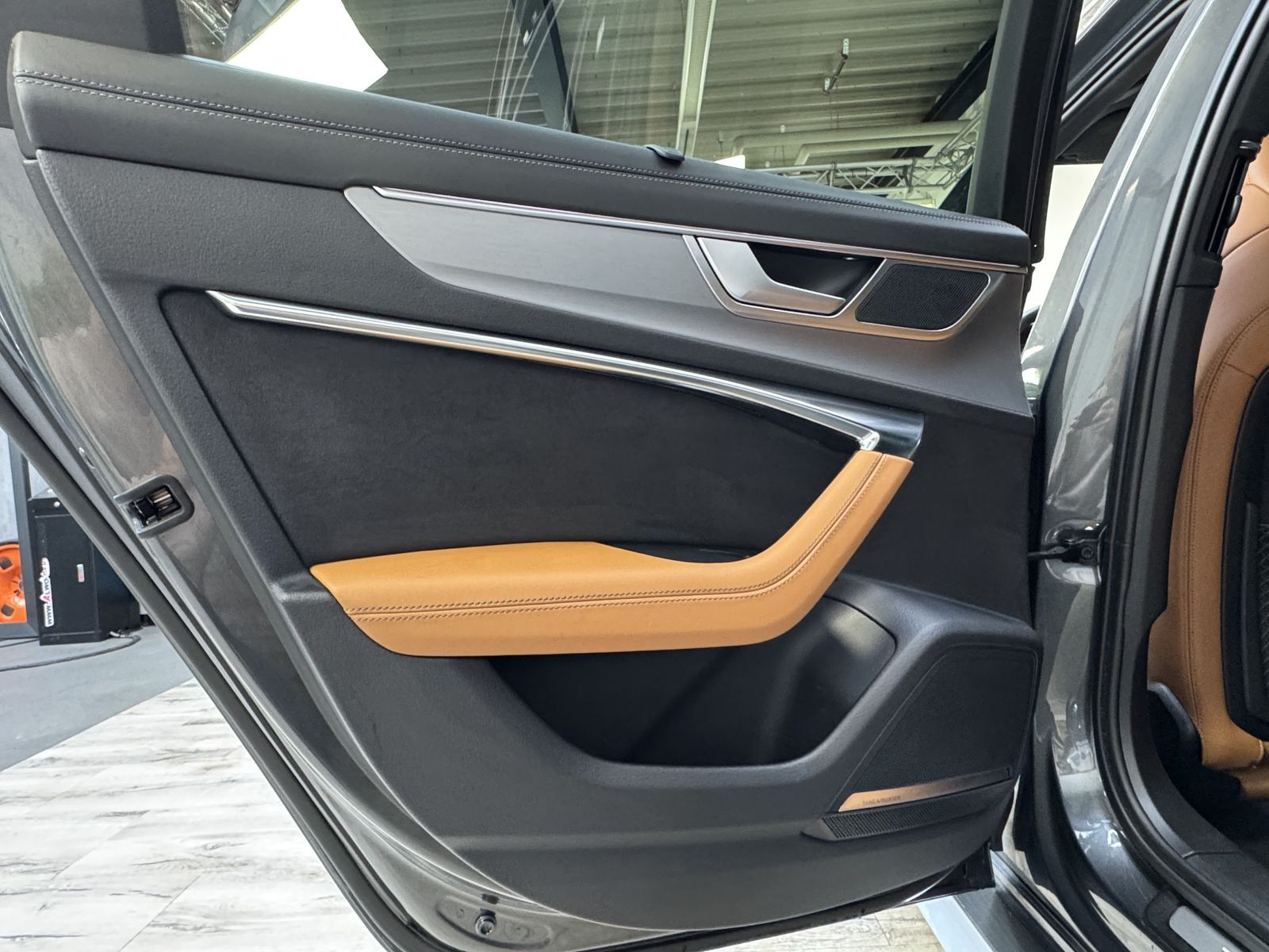 Audi RS6 HeadUP MatrixLED Pano B&O 360° ACC Sitzlüft.