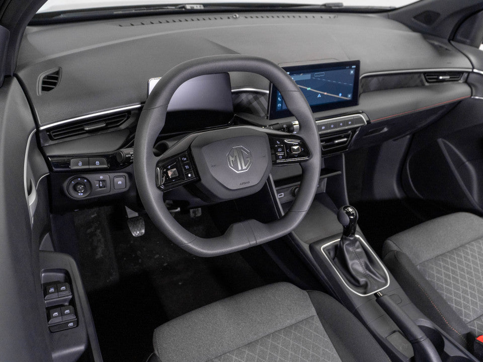 MG3 ICE 5 usi Excite 1.5L MT 114 CP M5