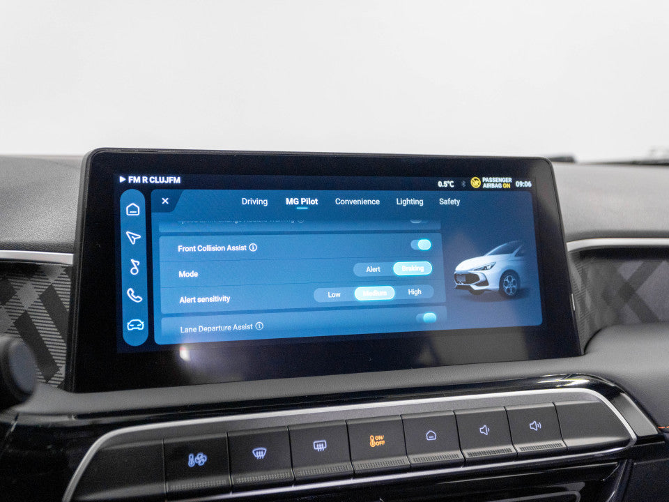 MG3 ICE 5 usi Excite 1.5L MT 114 CP M5