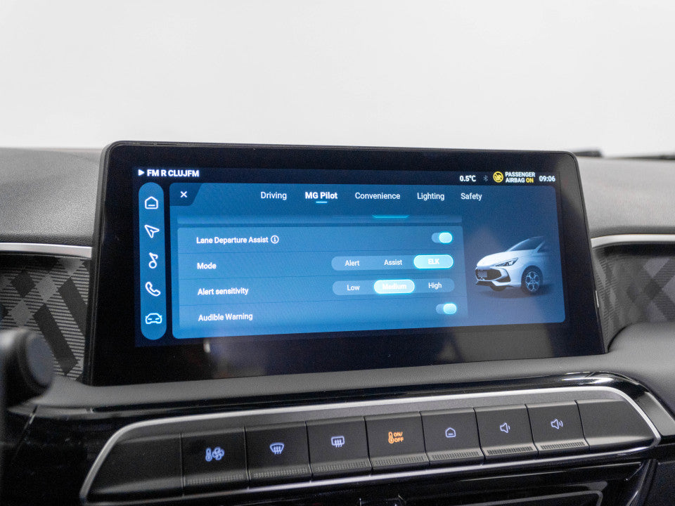 MG3 ICE 5 usi Excite 1.5L MT 114 CP M5