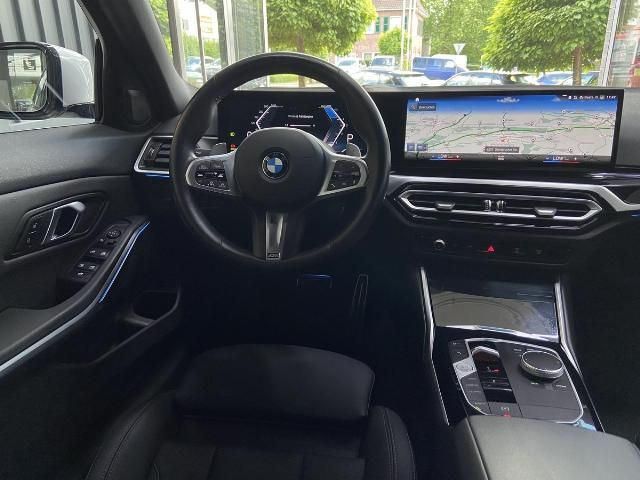 BMW 320 d xDrive M Sport - Samsaru's Car Outlet
