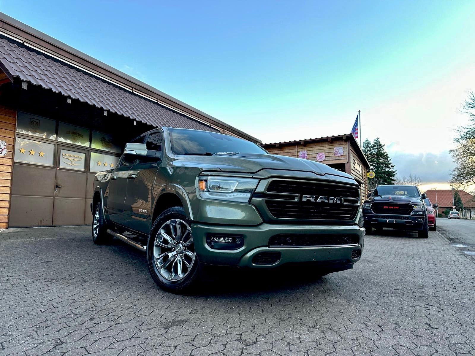 Dodge LARAMIE*5.7*LPG*AHK*NAVI*PDC*RAMBOX*GARANTIE*