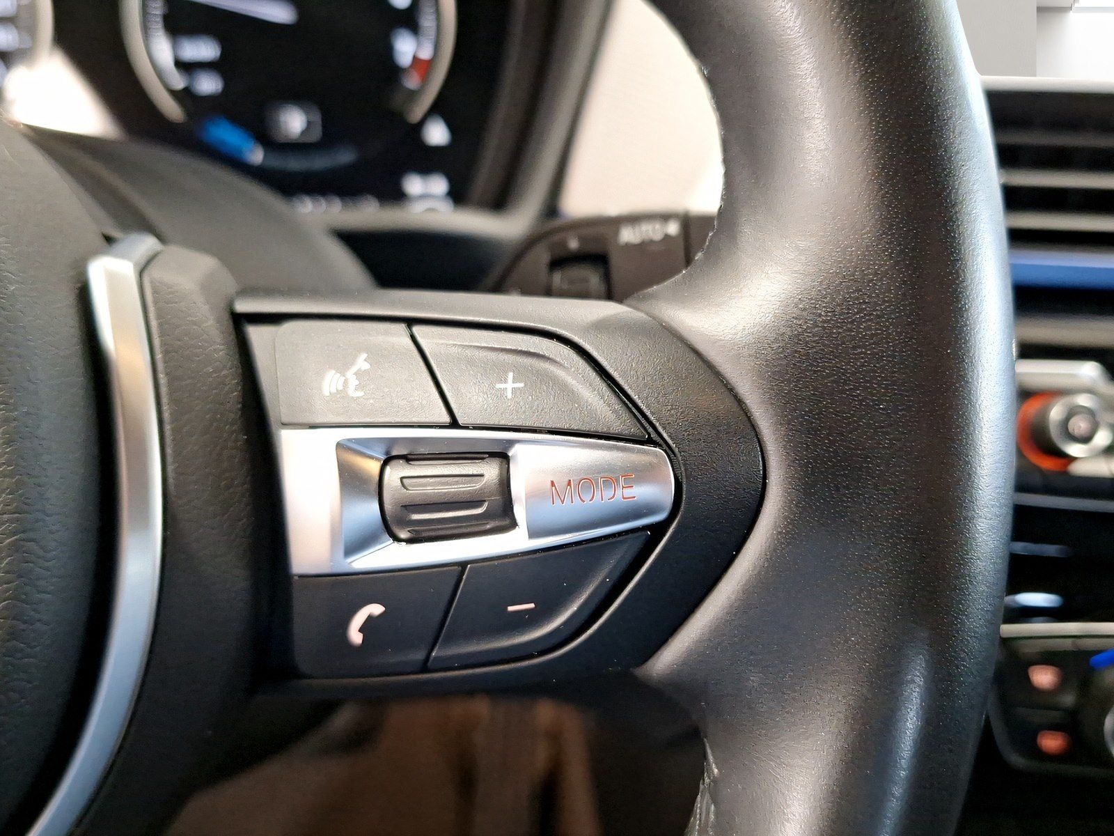 BMW X1 xDrive25e M Sport - Samsaru's Car Outlet