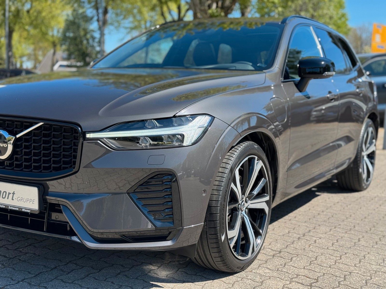 Volvo XC60 T8 AWD ULTIMATE DARK-AHK-Luft-Pano-Sthg-21"
