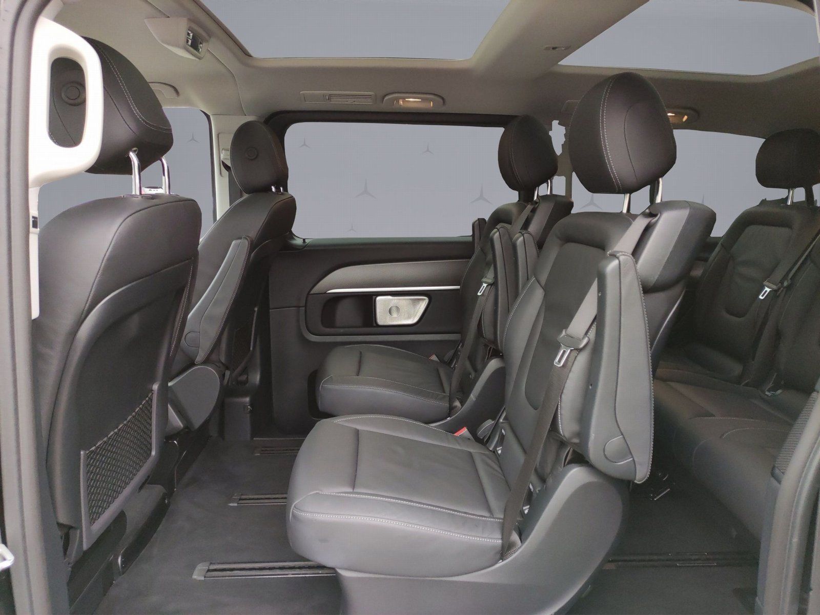 Mercedes-Benz V 250 d 4M AVANTGARDE - Samsaru's Car Outlet