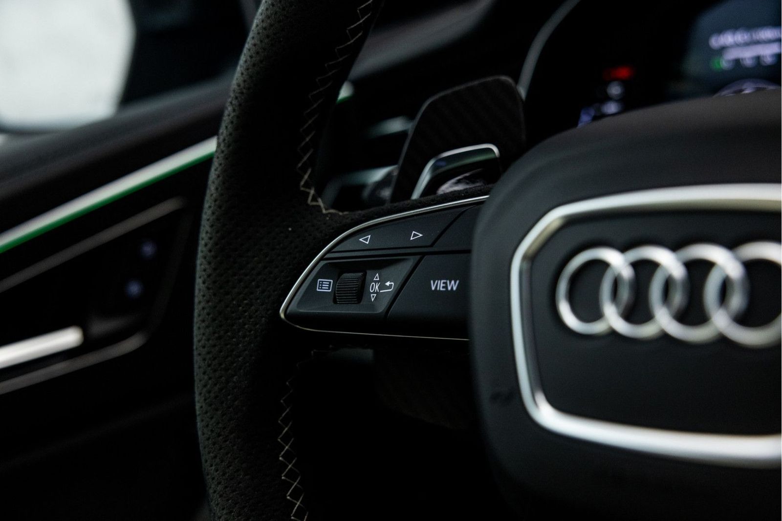 Audi RSQ8 4.0 TFSI 760 PK ABT Legacy Edition 1/125 |