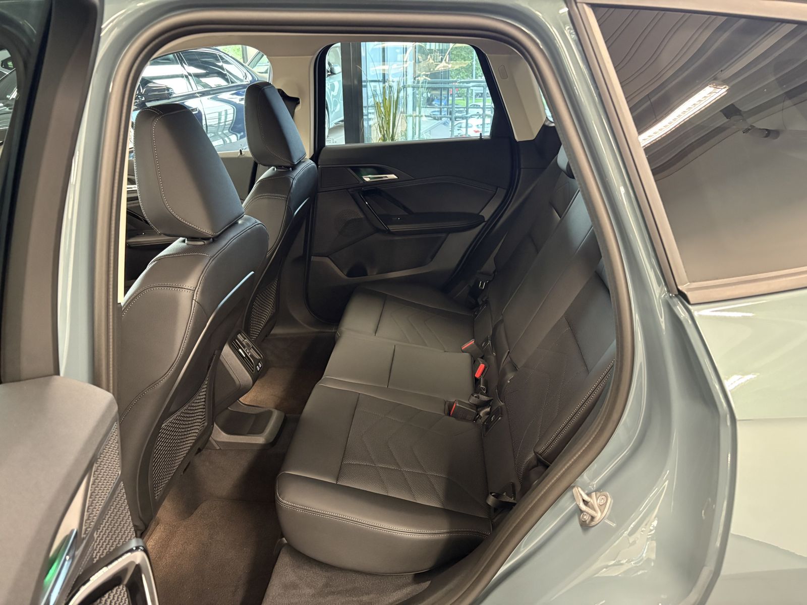 BMW X1 xDrive23d - Samsaru's Car Outlet