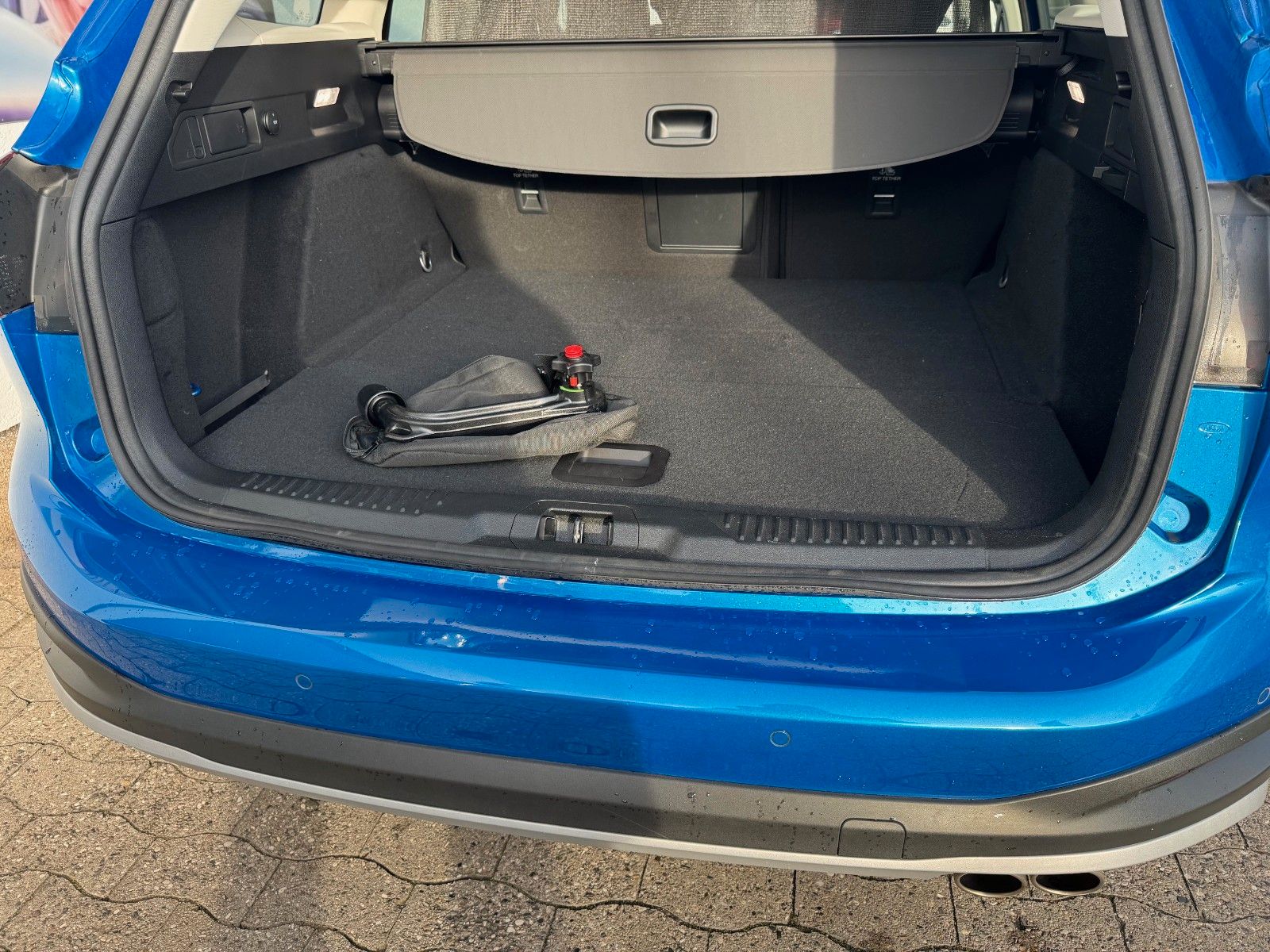 Ford Focus Turnier Active X mHEV Automatik