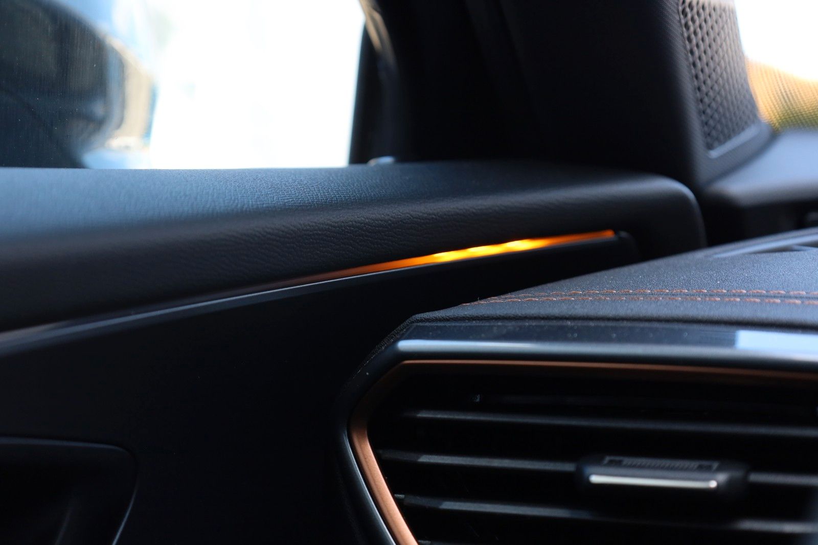 Cupra Formentor VZ 2.0 TSI 245PD DSG - Samsaru's Car Outlet