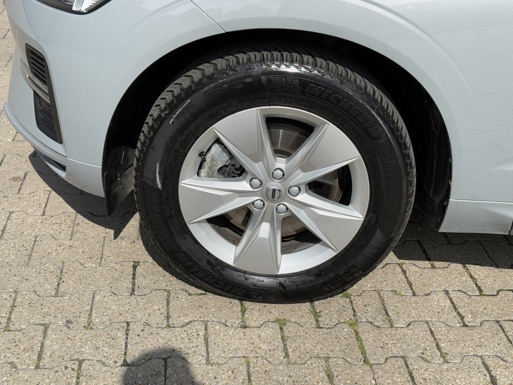 Volvo XC60 B4 B Core - Samsaru's Car Outlet
