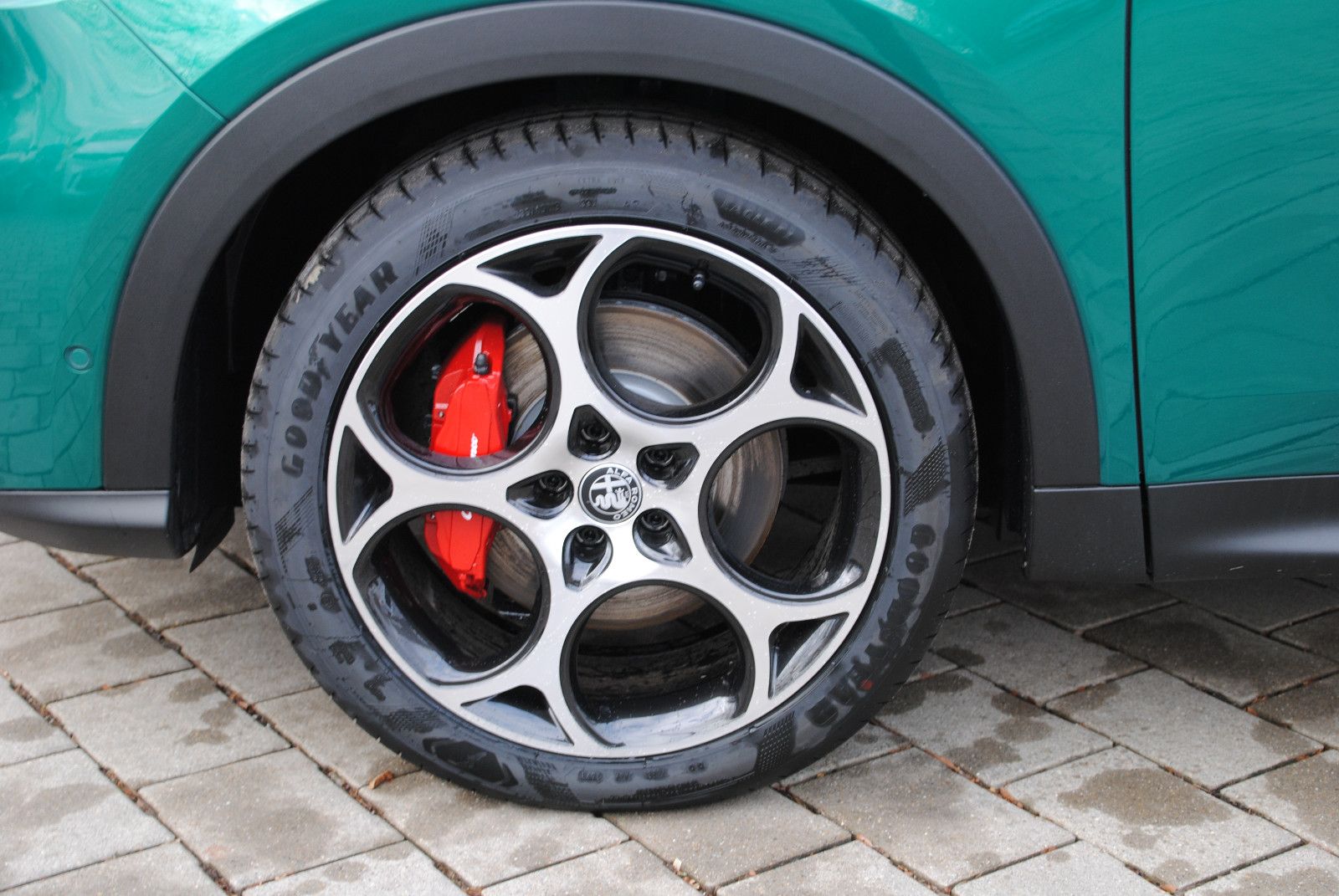 Alfa Romeo Tonale Sprint 1.6 VGT-D Premium-Paket LED RFK